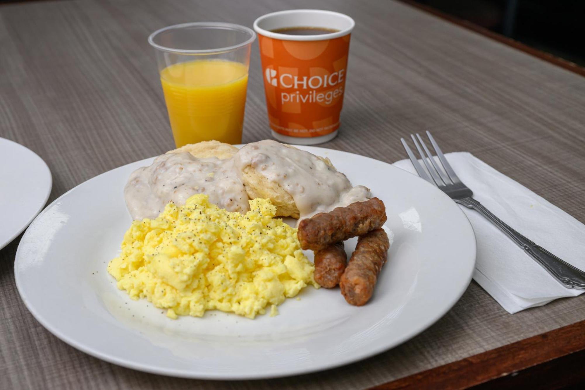 Quality Inn & Suites Lexington Ngoại thất bức ảnh