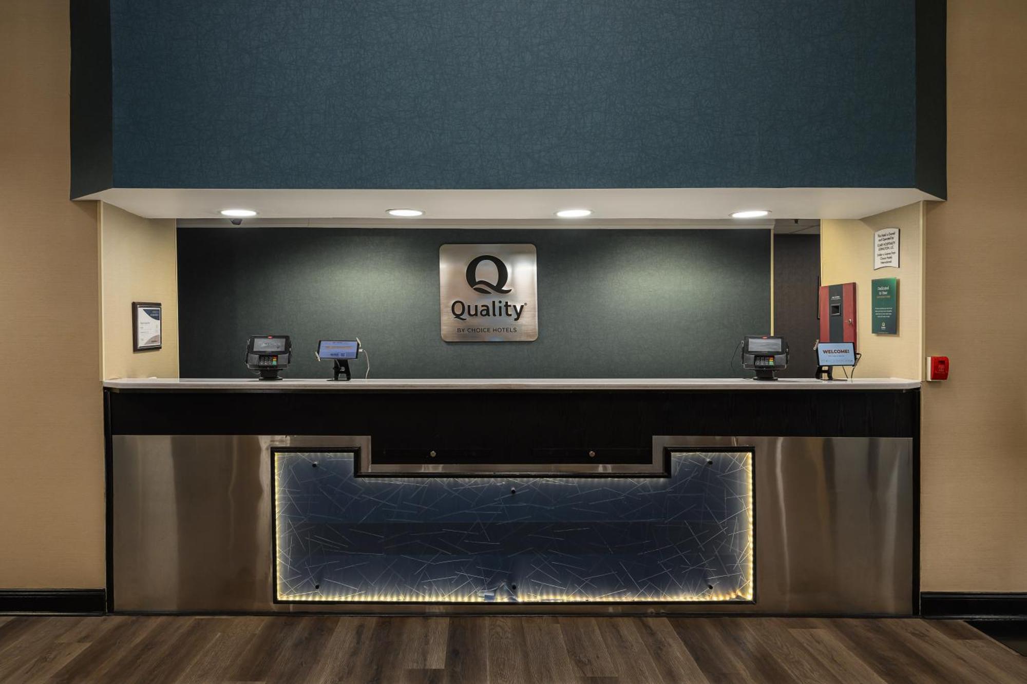 Quality Inn & Suites Lexington Ngoại thất bức ảnh